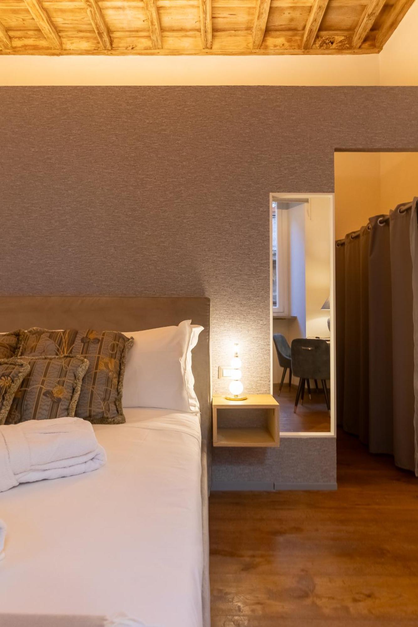 Fontana Di Trevi Roma Luxury Suite Ngoại thất bức ảnh