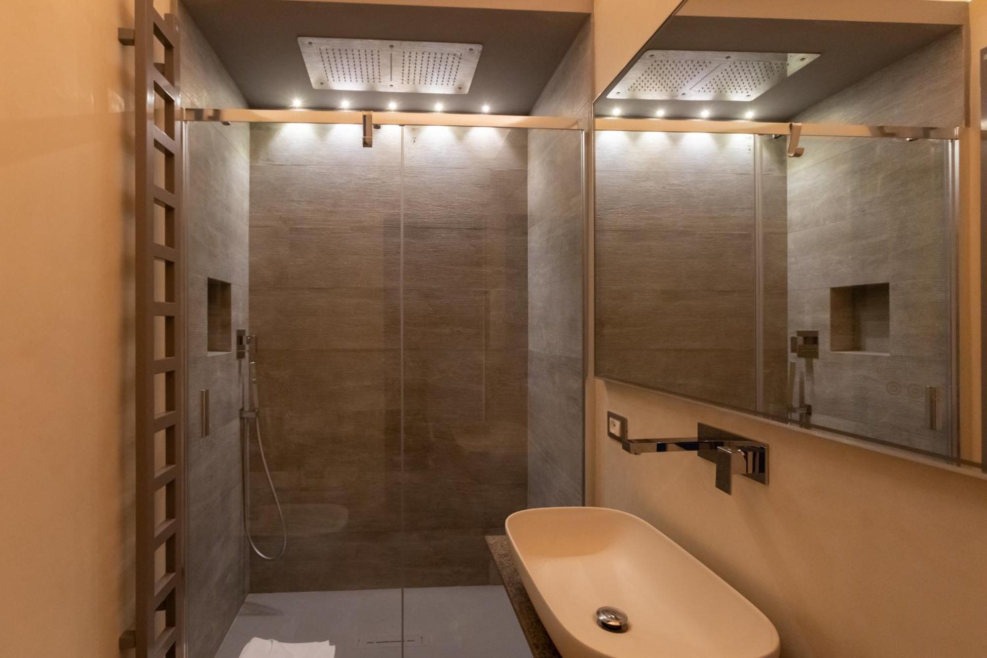 Fontana Di Trevi Roma Luxury Suite Ngoại thất bức ảnh