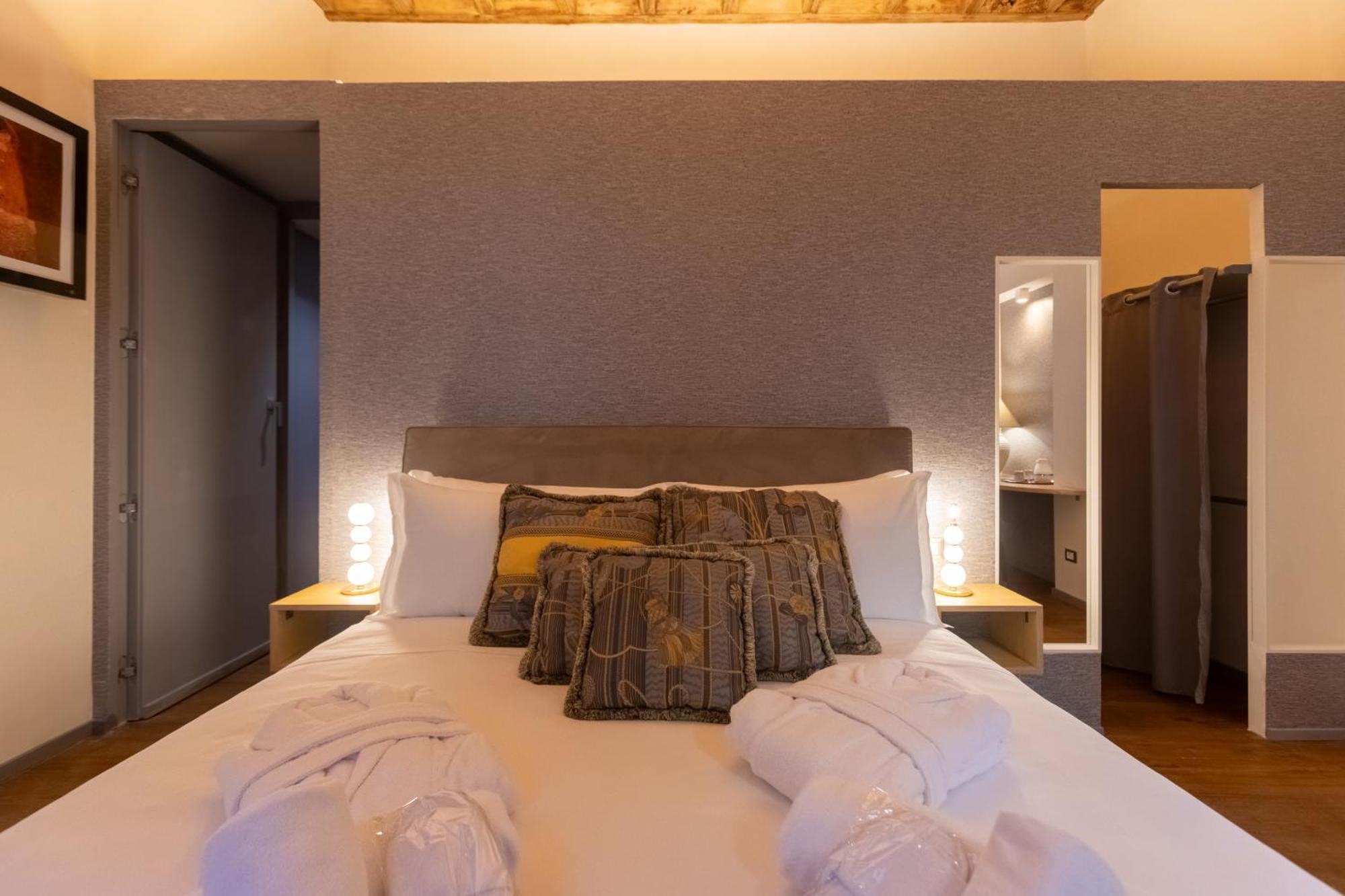 Fontana Di Trevi Roma Luxury Suite Ngoại thất bức ảnh