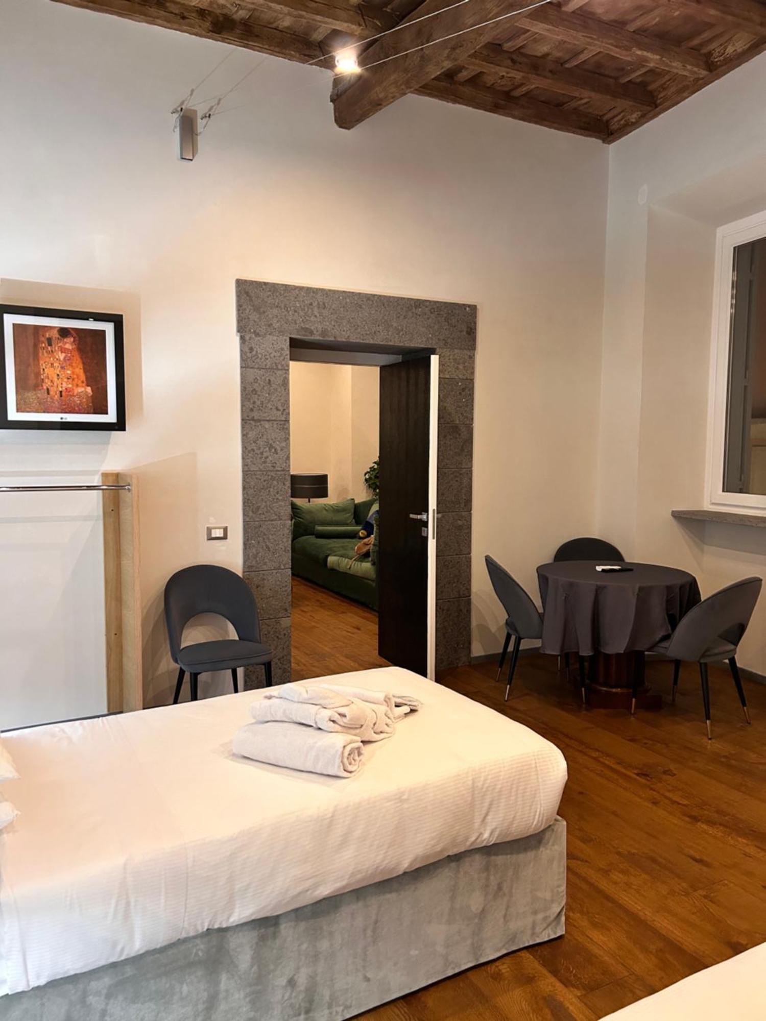 Fontana Di Trevi Roma Luxury Suite Ngoại thất bức ảnh