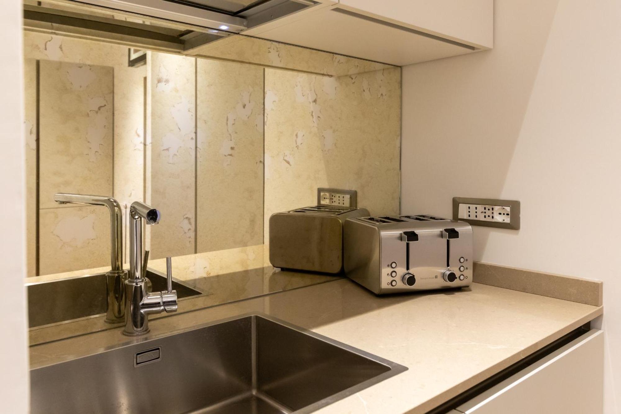 Fontana Di Trevi Roma Luxury Suite Ngoại thất bức ảnh